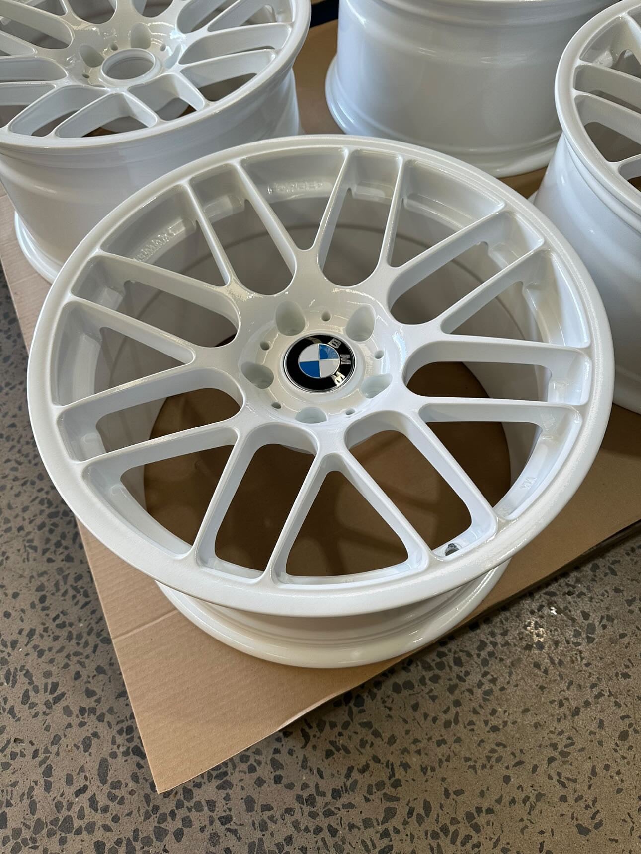 Pearl White Gloss